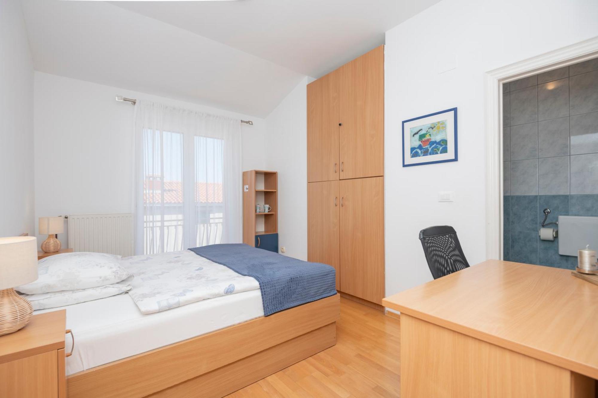 Family Apartments Marita Makarska Bagian luar foto