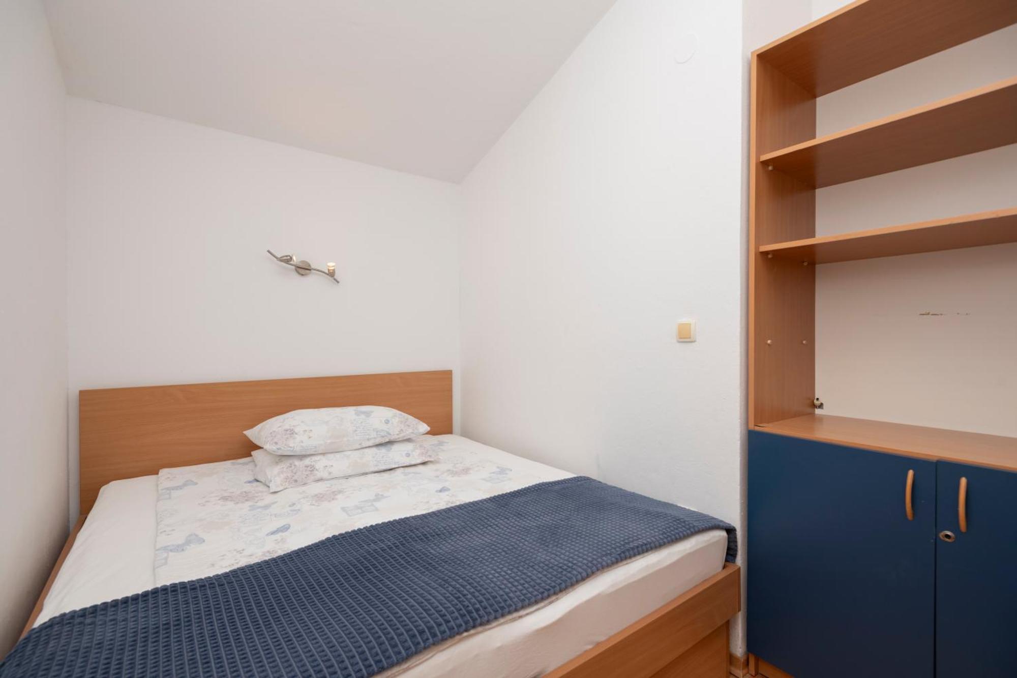 Family Apartments Marita Makarska Bagian luar foto