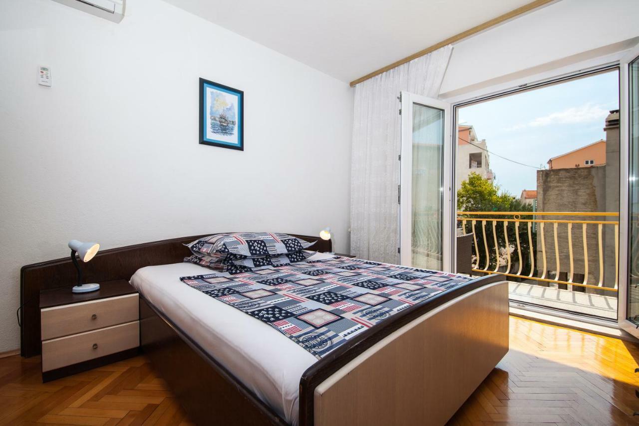 Family Apartments Marita Makarska Bagian luar foto