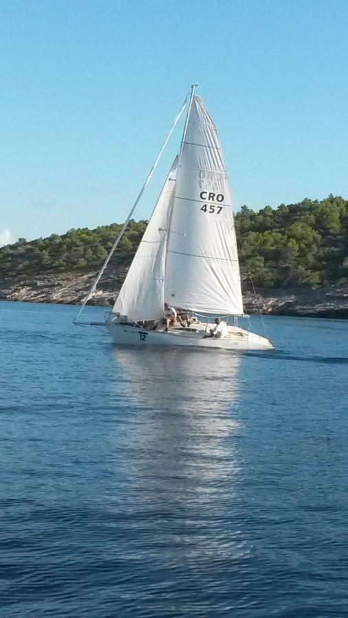 Family Apartments Marita Makarska Bagian luar foto