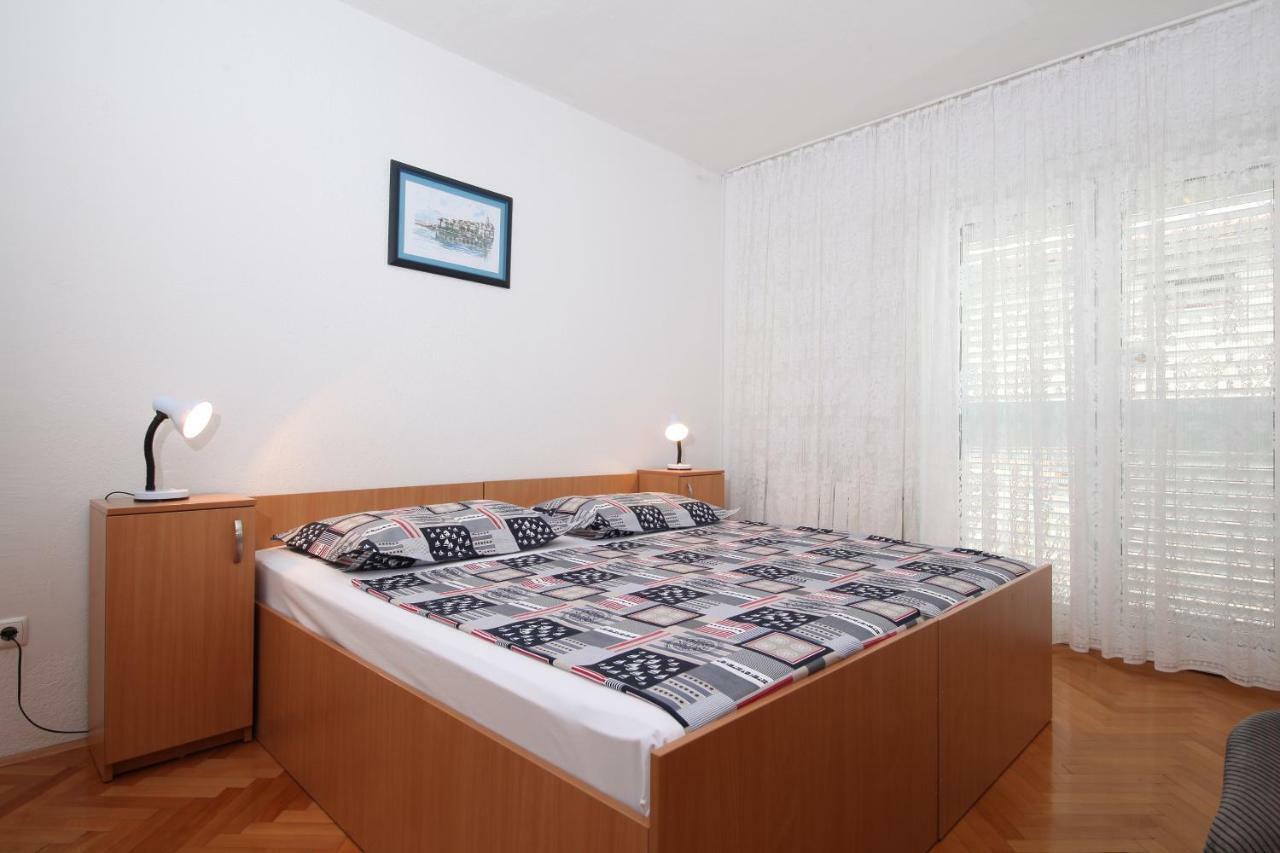 Family Apartments Marita Makarska Bagian luar foto