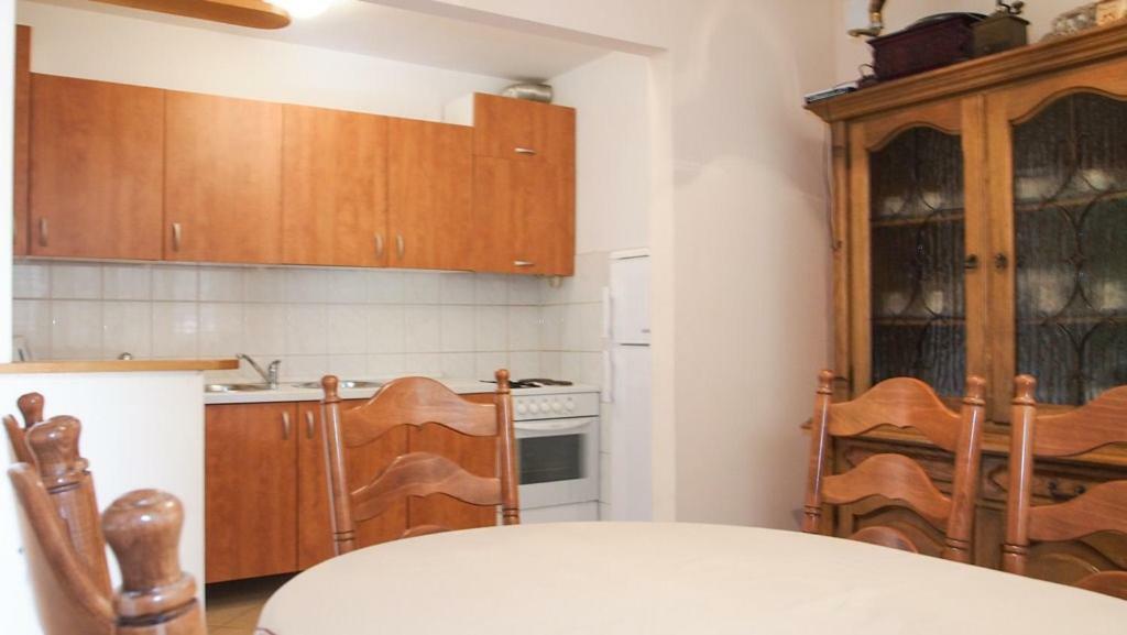 Family Apartments Marita Makarska Bagian luar foto