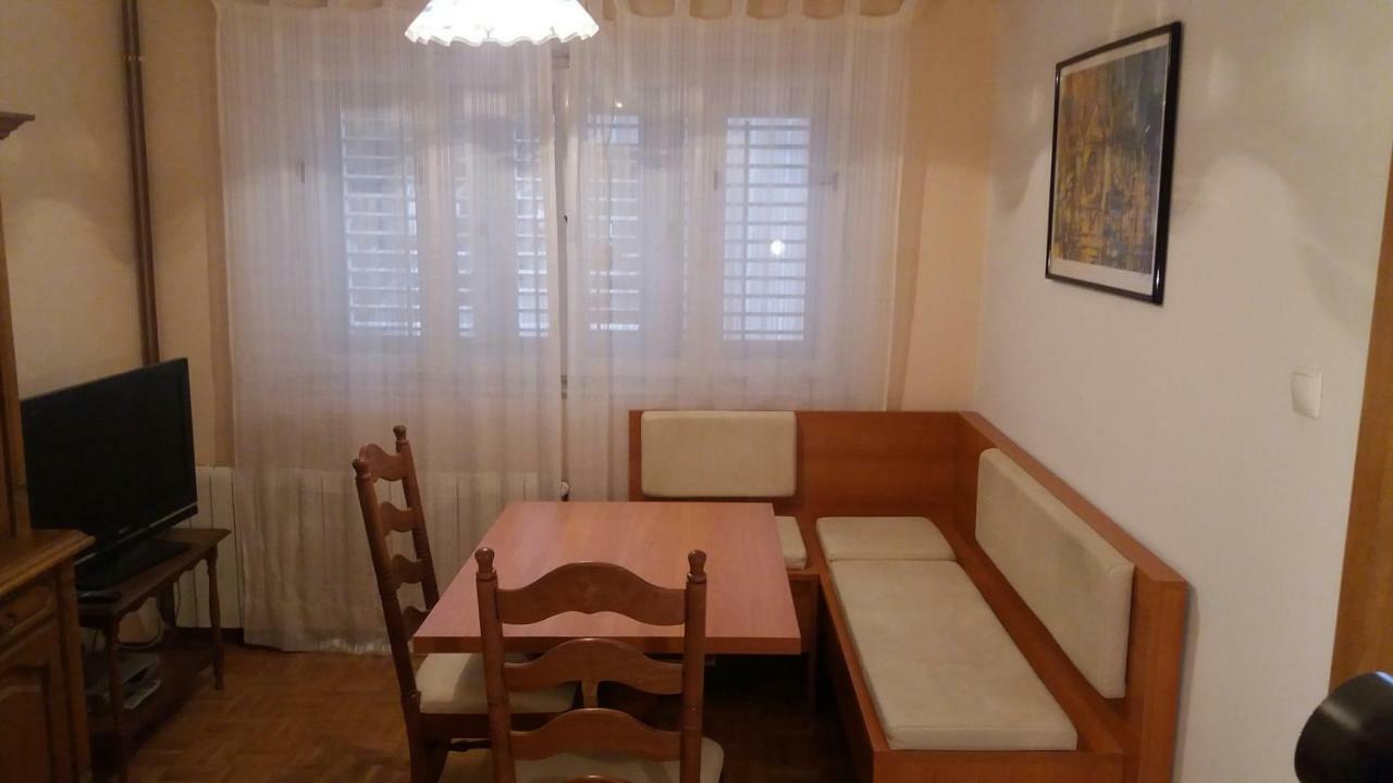 Family Apartments Marita Makarska Bagian luar foto